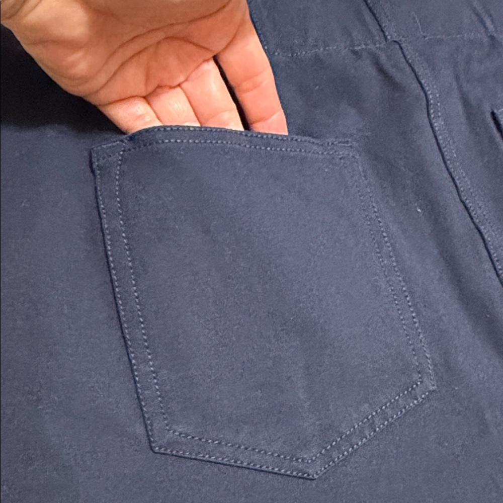 Chico's Wide Leg Pants in Navy Blue, Size 2.5/14. - Picture 7 of 16
